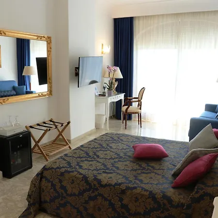 Hotel Bougainville Luxury Boutique 4*