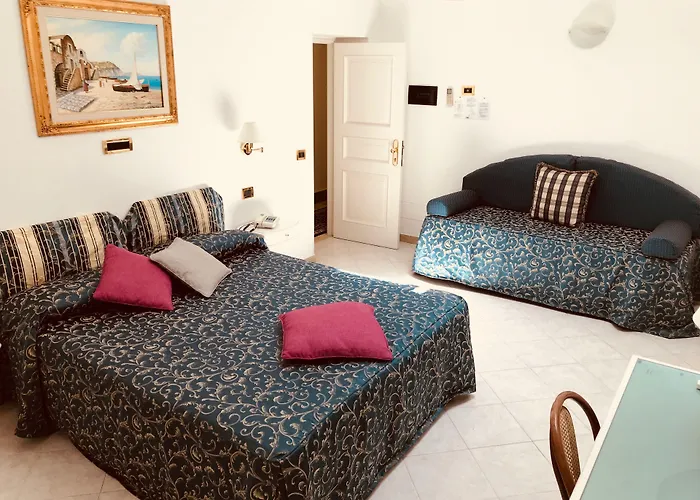 Hotel Bougainville Luxury Boutique 4*