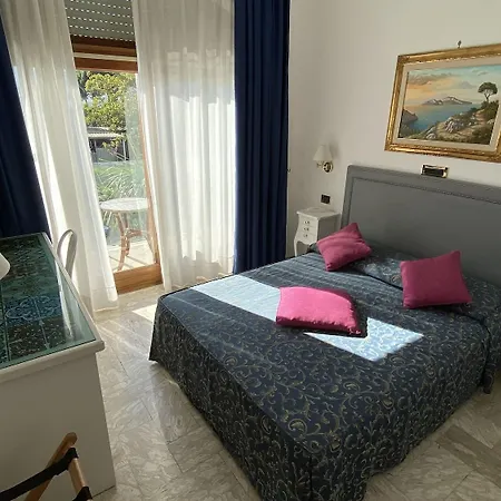 Hotel Capri Bougainville Luxury Boutique