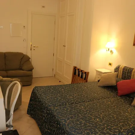 Capri Bougainville Luxury Boutique Hotel 4*