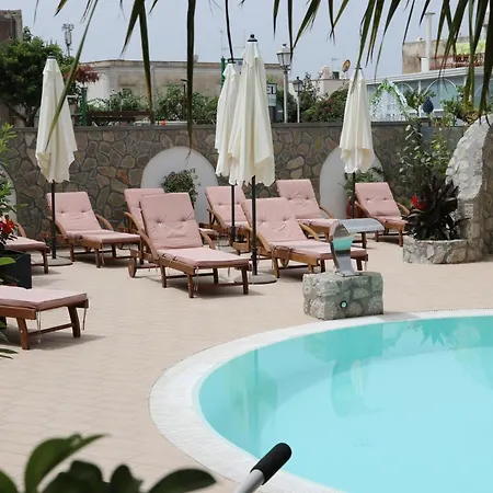 Capri Bougainville Hotel