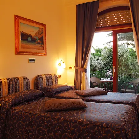 فندق Bougainville Luxury Boutique 4*