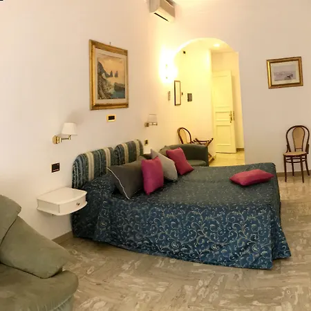 Capri Bougainville Luxury Boutique 4*