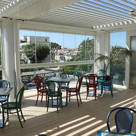 Bougainville Luxury Boutique Hotell