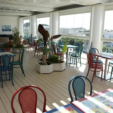 Hotell Bougainville Luxury Boutique 4*