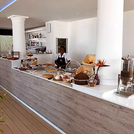 Bougainville Luxury Boutique 4* أناكابْري