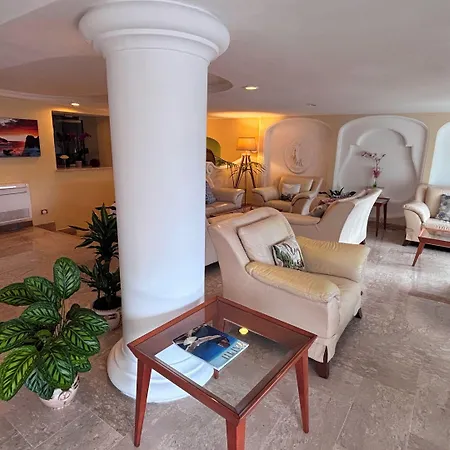 Bougainville Luxury Boutique 4*