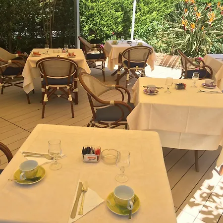 Capri Bougainville Luxury Boutique 4*