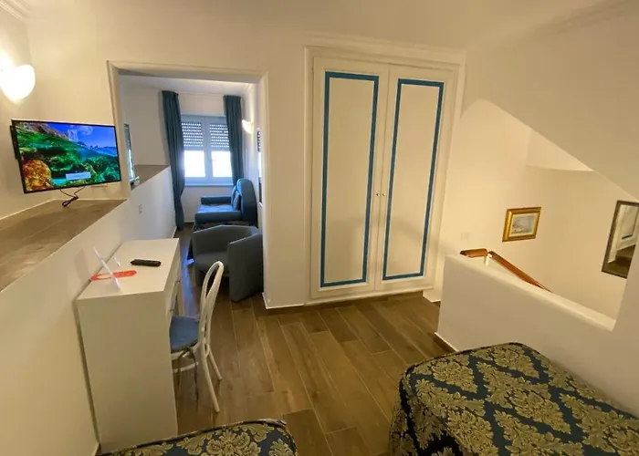 Capri Bougainville Luxury Boutique