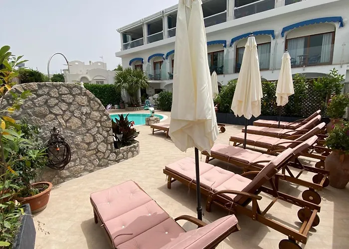 Capri Bougainville Luxury Boutique