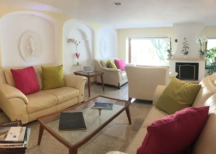 Capri Bougainville Luxury Boutique