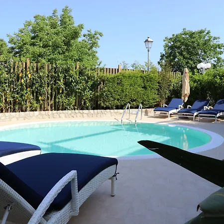 Hotel Bougainville Luxury Boutique 4*